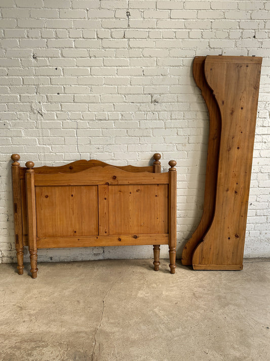 Extra Wide Antique Pine Sleigh Bed, c. 1900