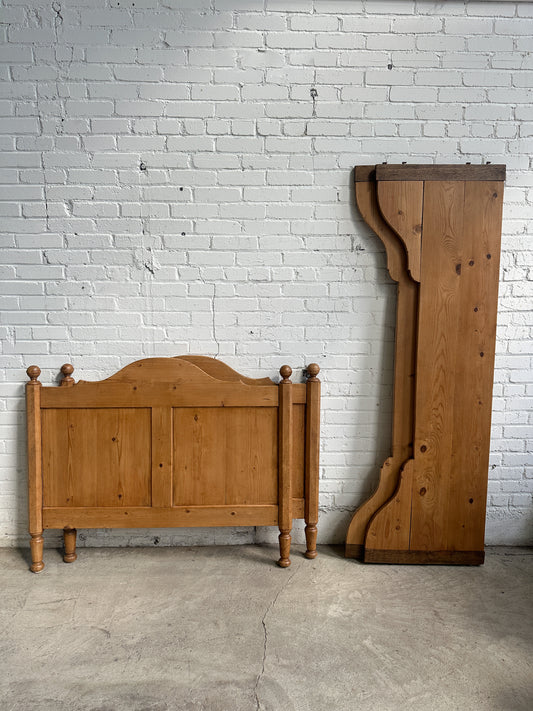 A Wide Antique Pine Sleigh Bed, c. 1900