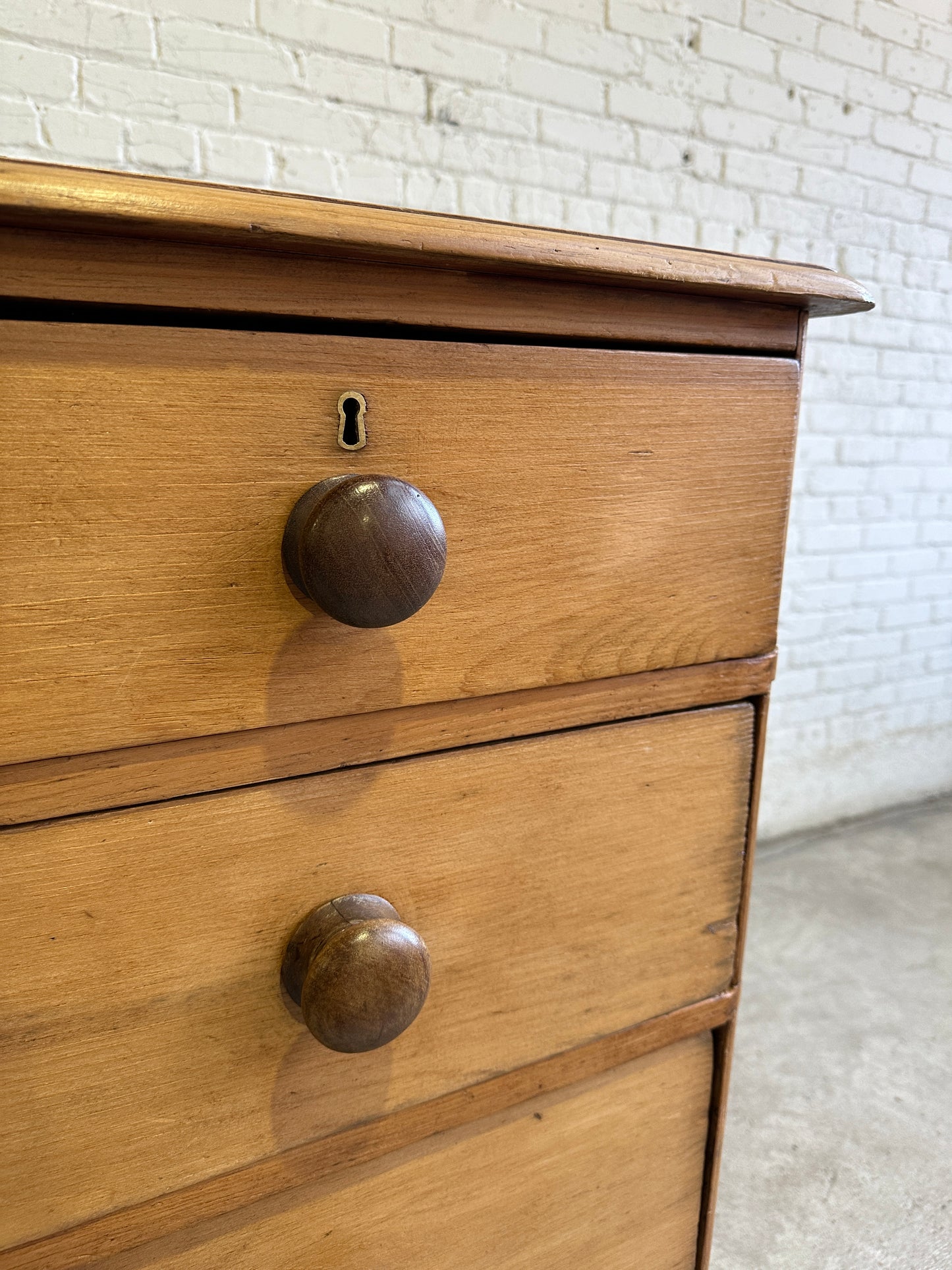 Antique Pine Chest of Drawers with Dark Knobs c. 1840