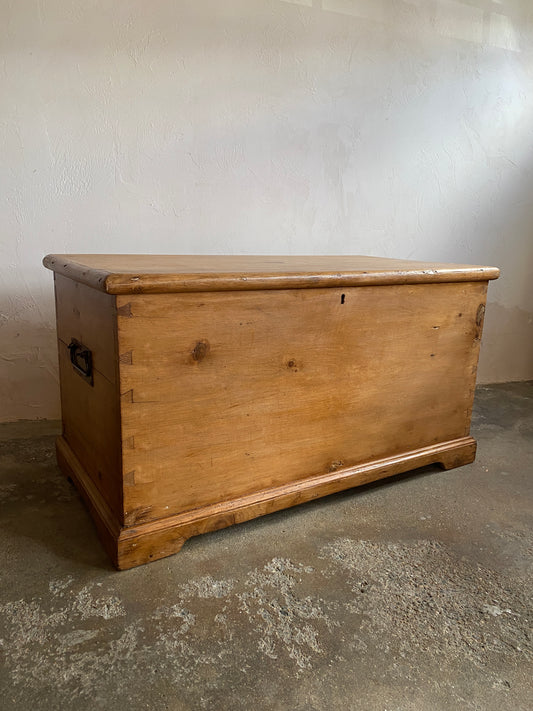 Large English Antique Pine Box on Bracket Feet c. 1860