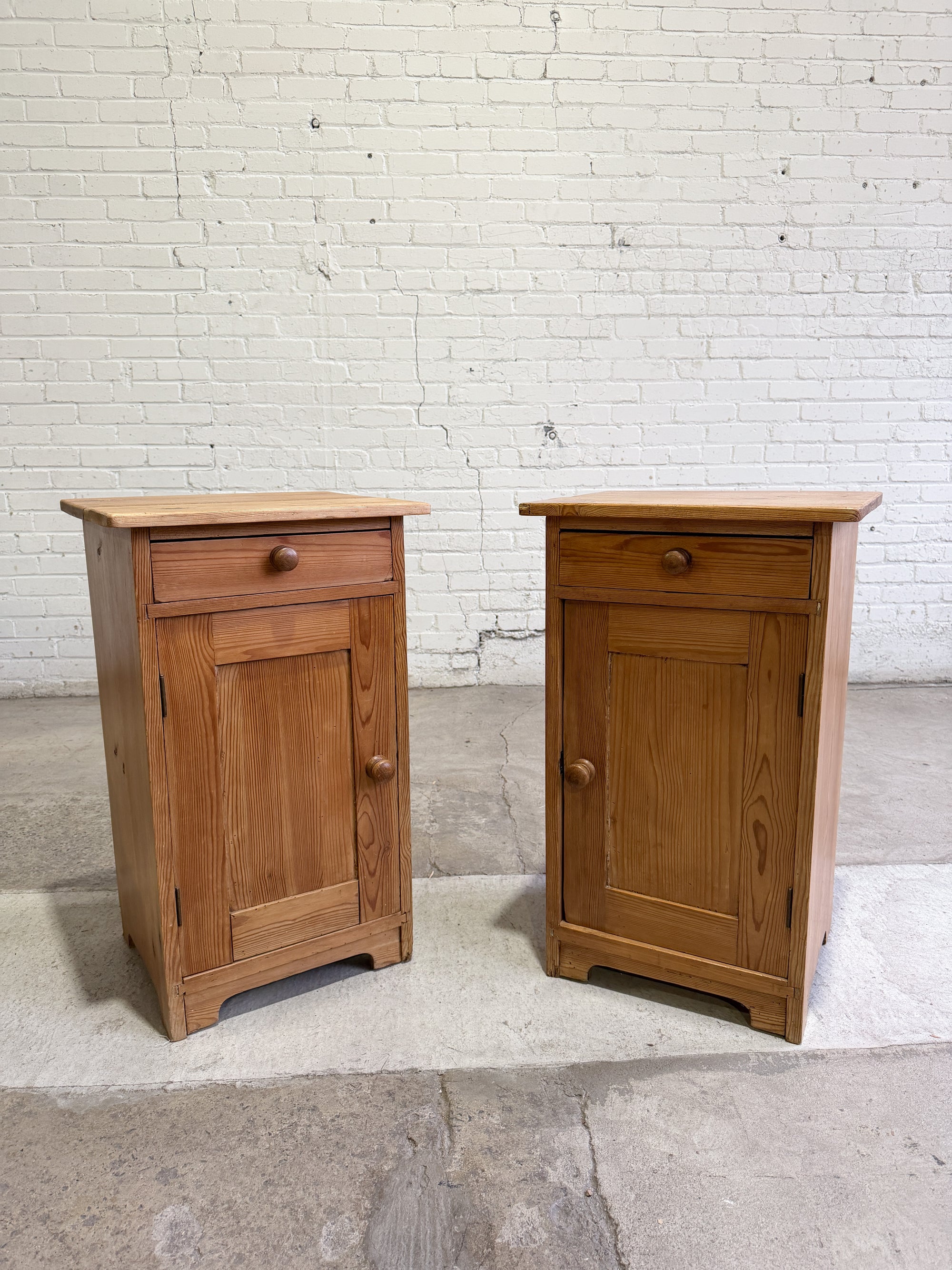 Antique Pine English Nighstand Pair, c. 1880