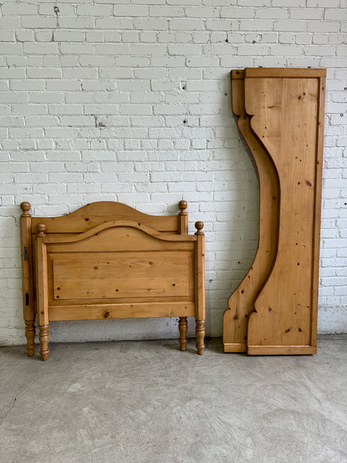 Antique Pine Sleigh Bed with Curved Siderails c. 1900