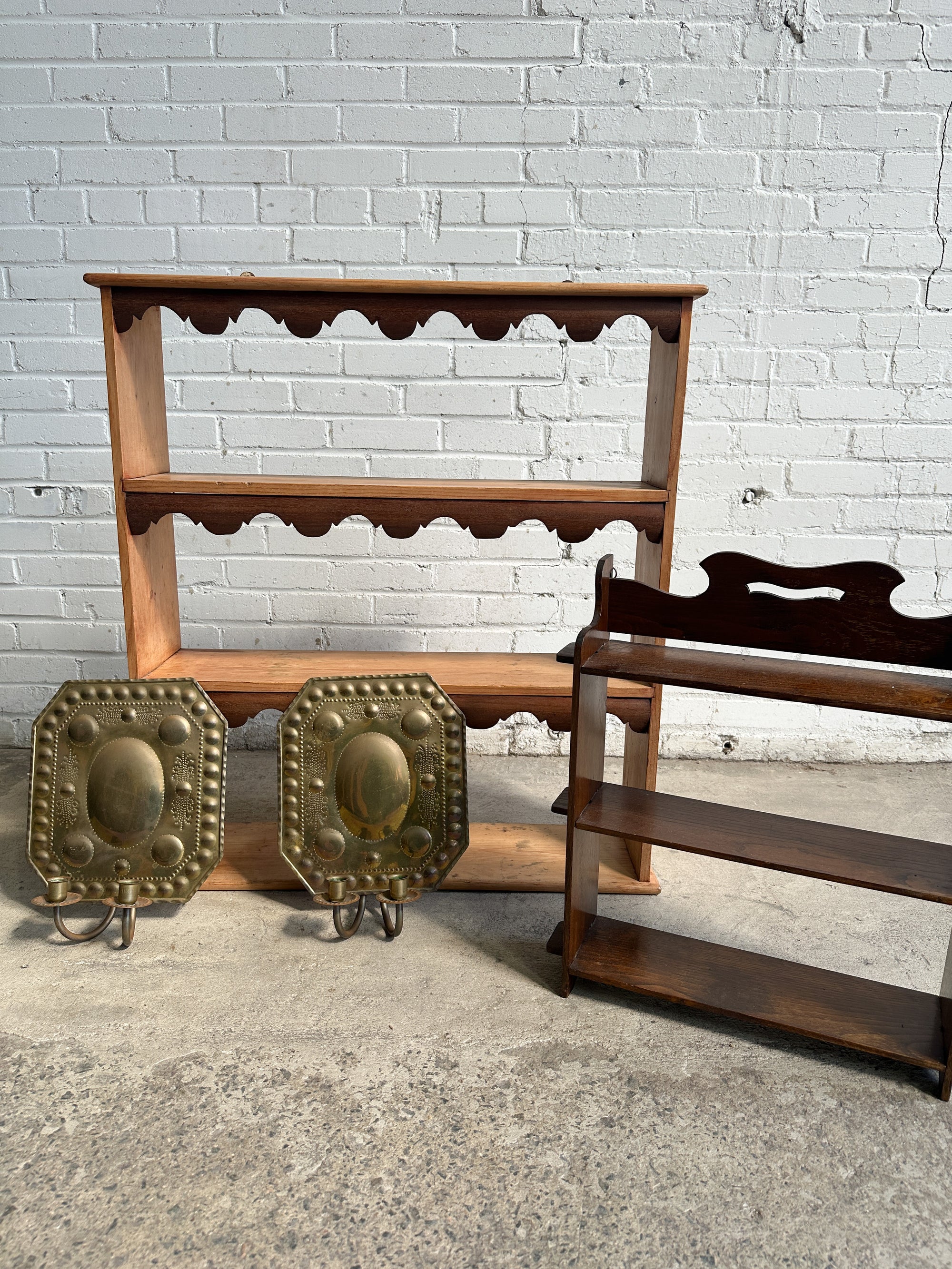 Antique English Pine and Mahogany Scalloped Wall Shelf, c. 1890