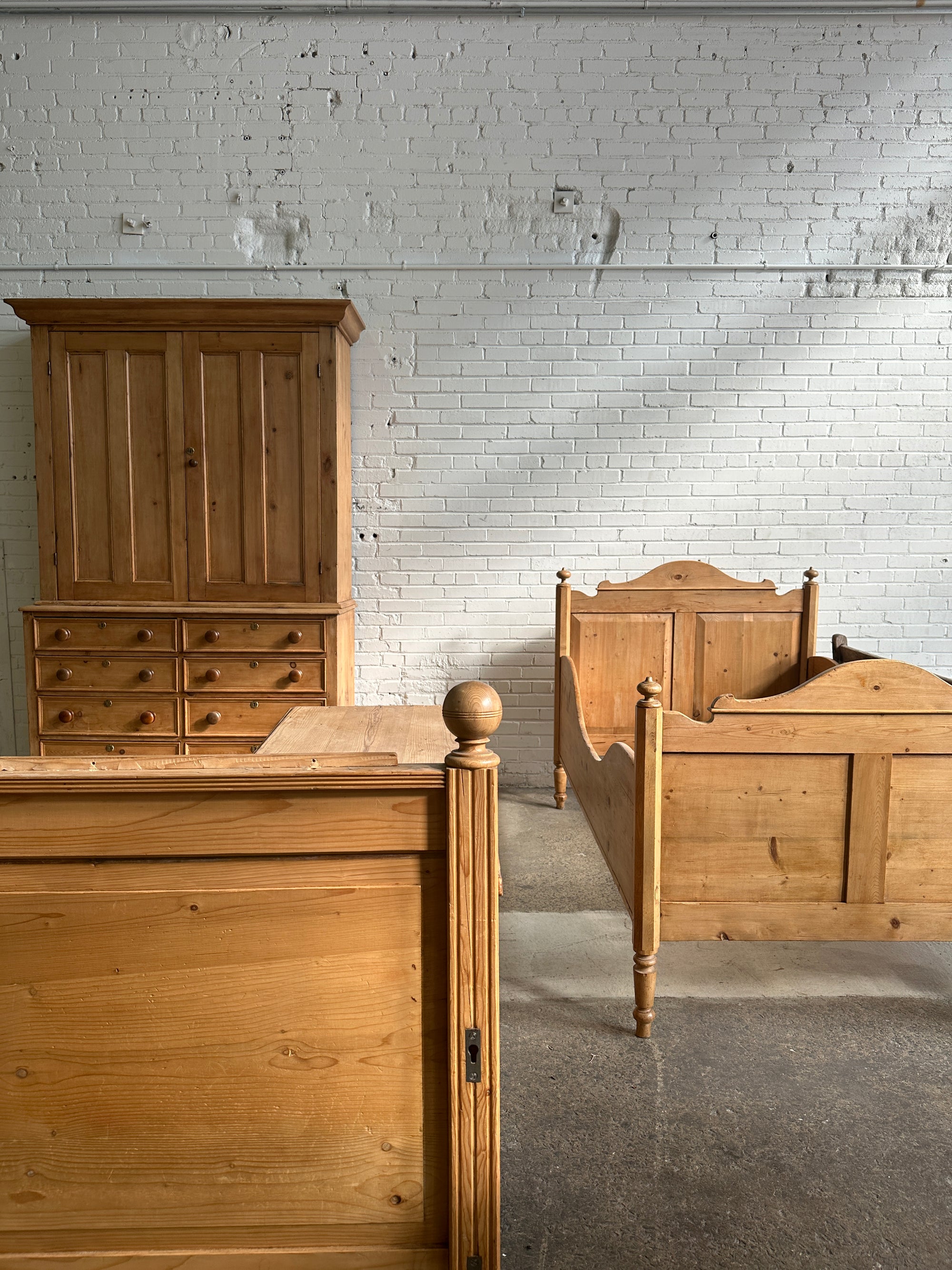 Wide Antique Pine Sleigh Bed c. 1890