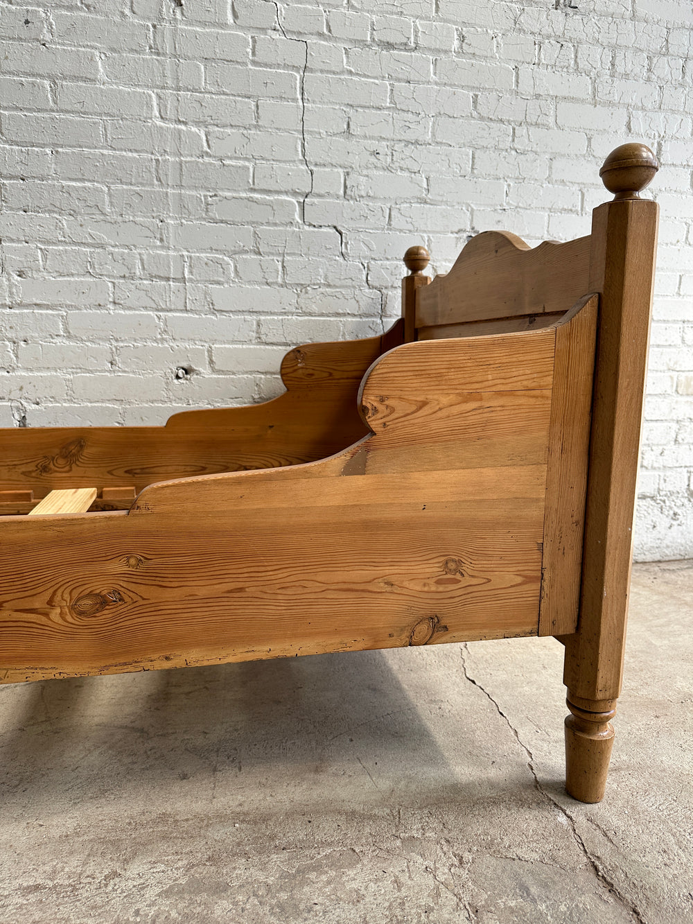 Antique Pine Sleigh Bed with Swoopy Side Rails, c. 1900