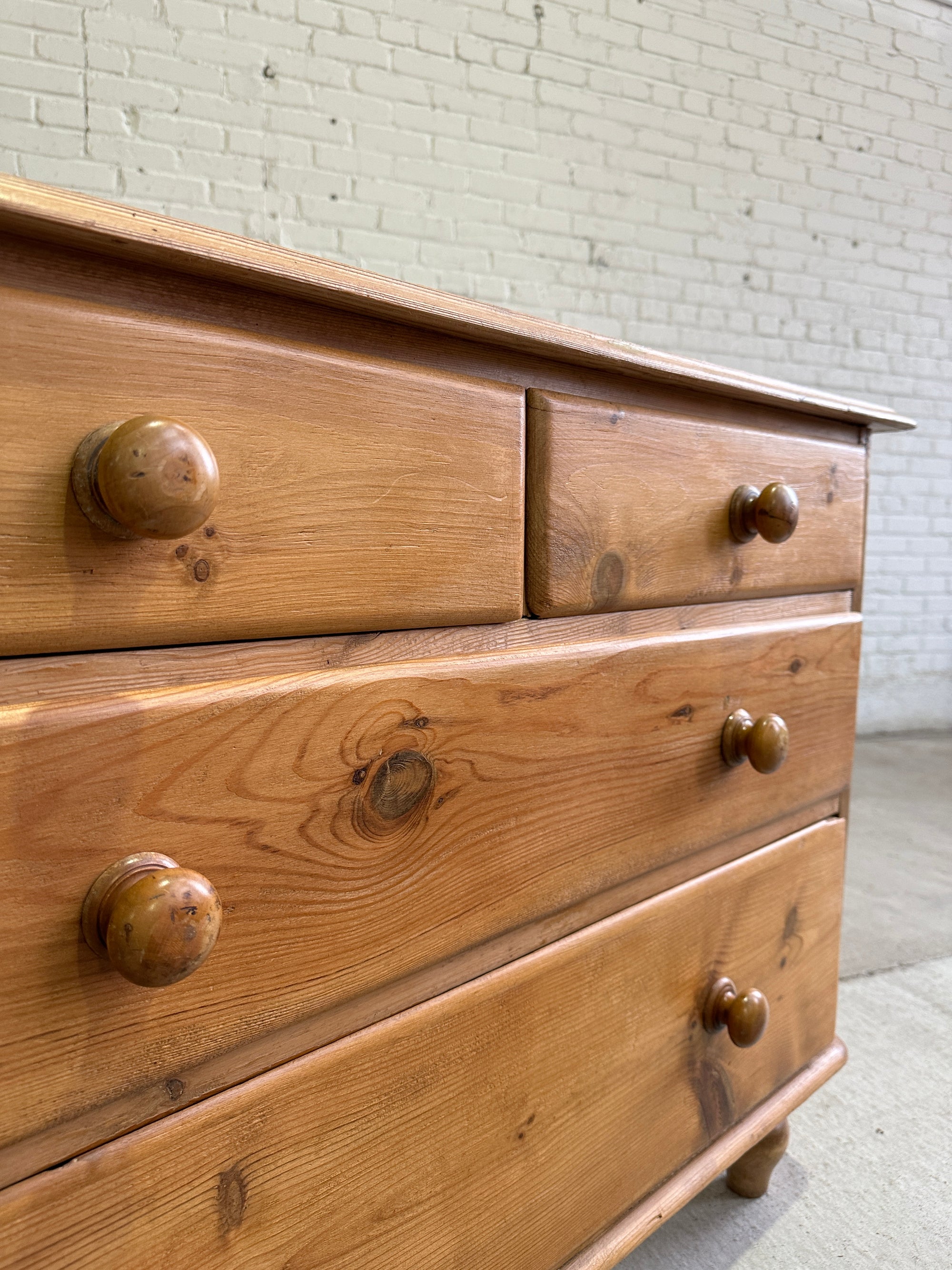 Antique Pine English Chest of Drawers c. 1880