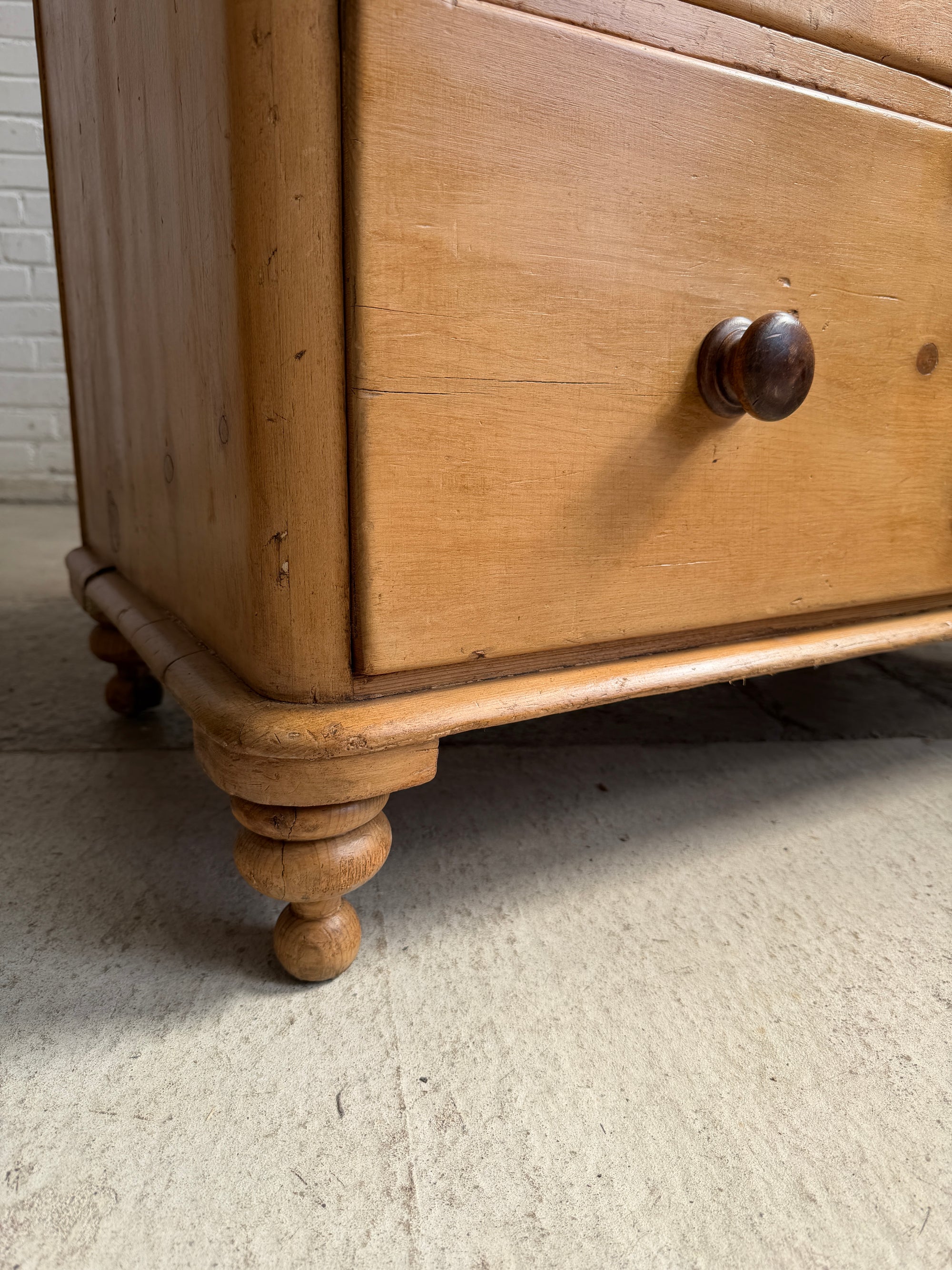 Antique Pine English Chest of Drawers, c. 1880