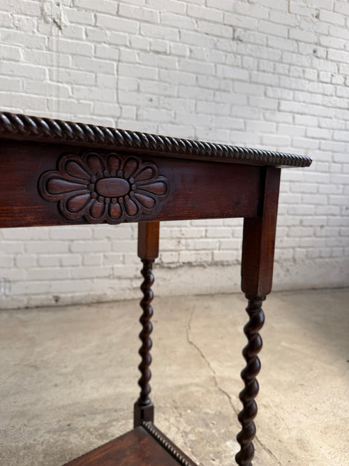 An Antique English Oak Barley Twist Side Table c. 1910