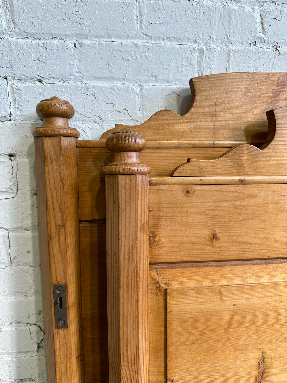 Petite Antique Pine Sleigh Bed c. 1900