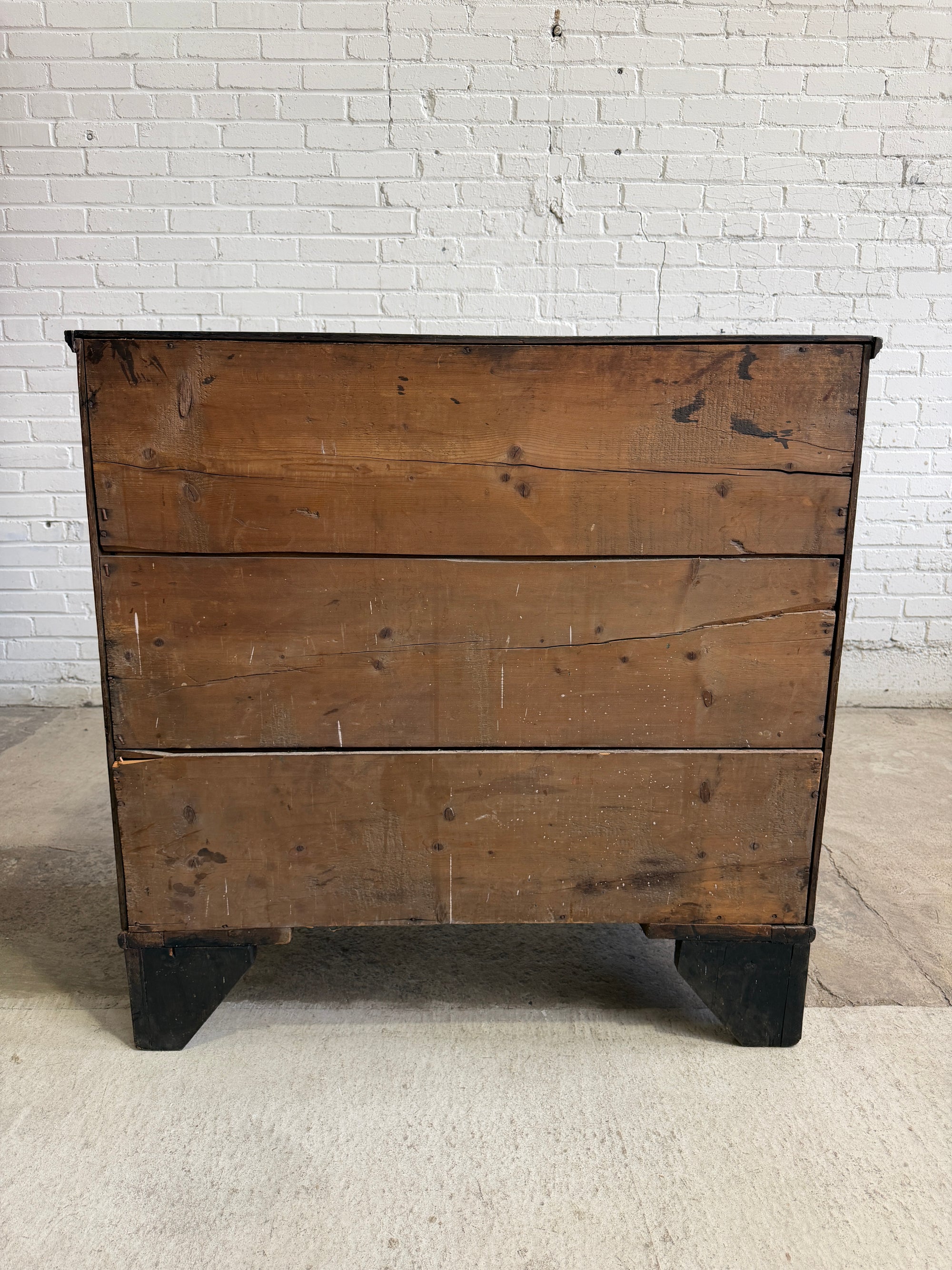 An Antique Oak English Chest of Drawers on Bracket Feet c. 1820