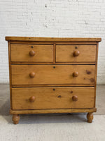 A Classic Antique Pine English Chest of Drawers, c. 1880