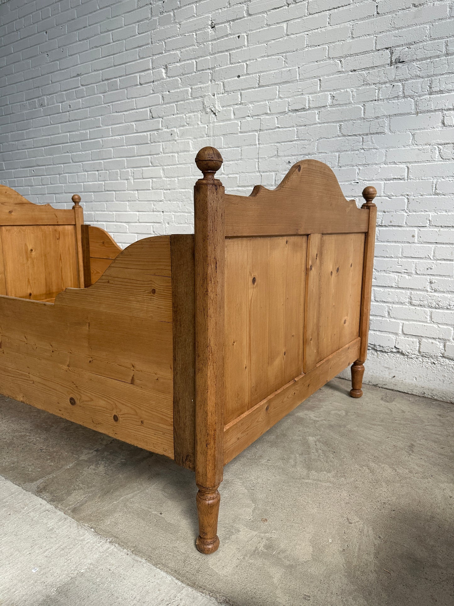 A Wide Antique Pine Sleigh Bed, c. 1900