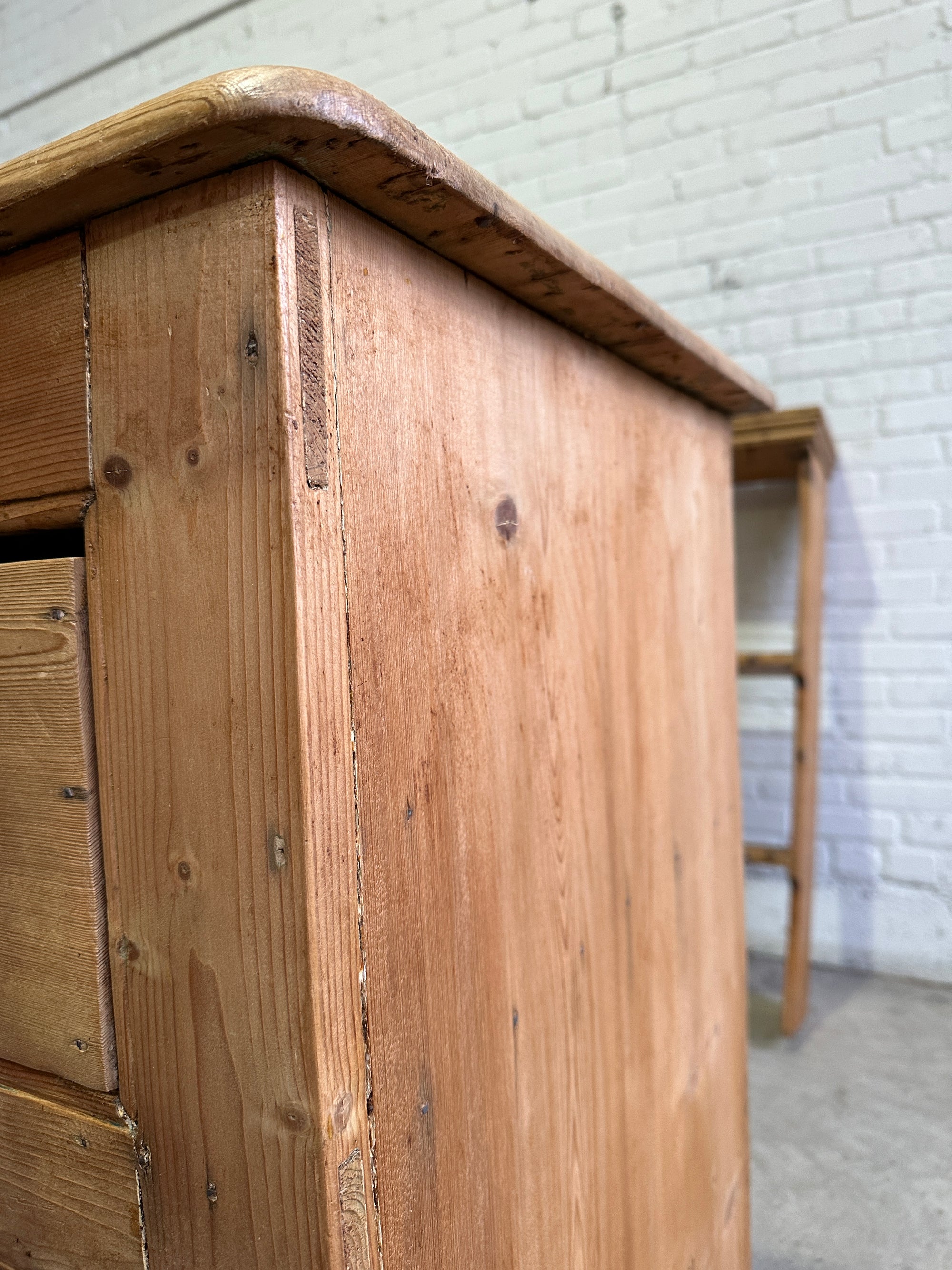 Antique Pine English Kitchen Dresser c. 1880