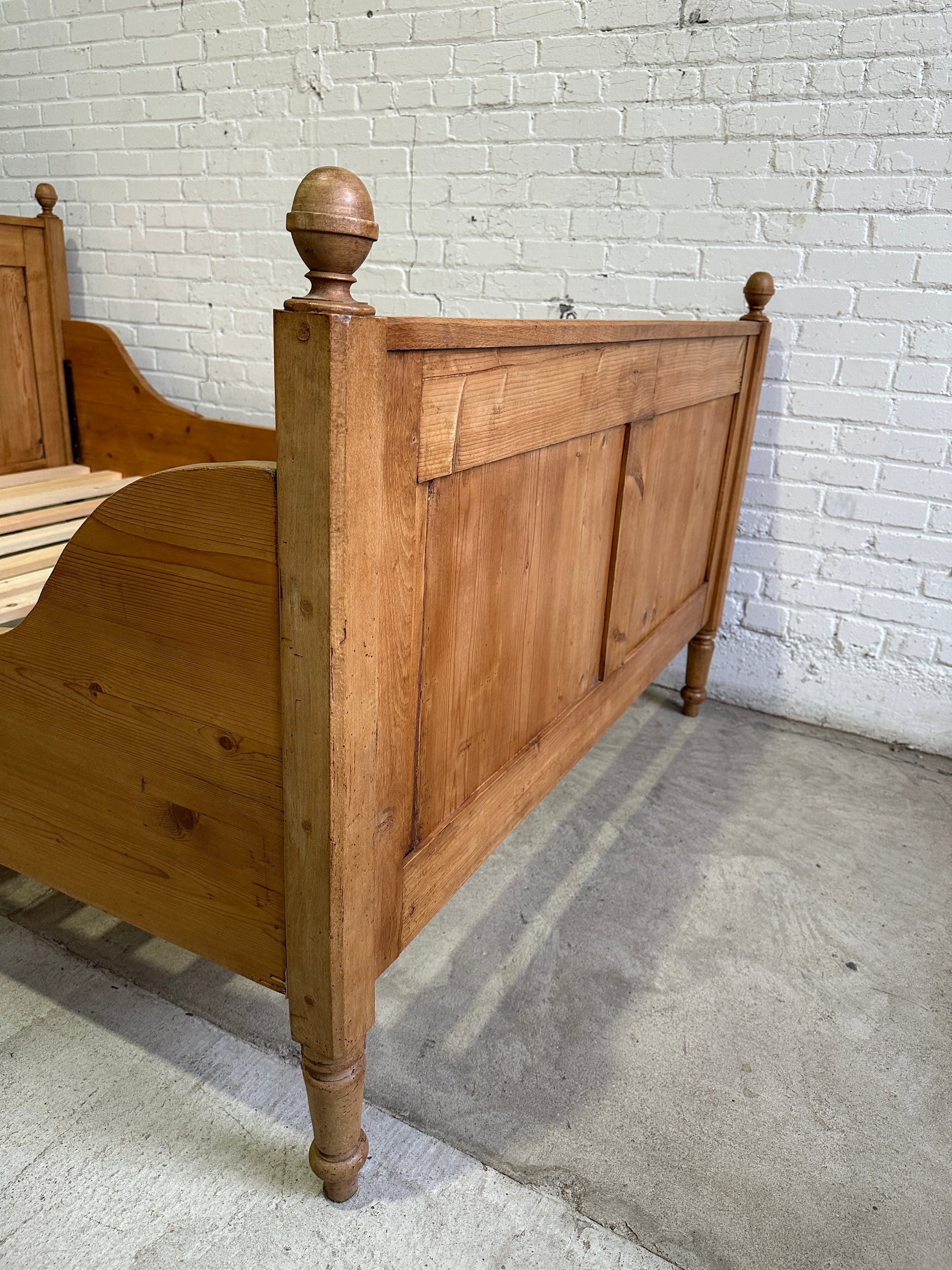 Extra Wide Full Antique Pine Sleigh Bed c. 1890