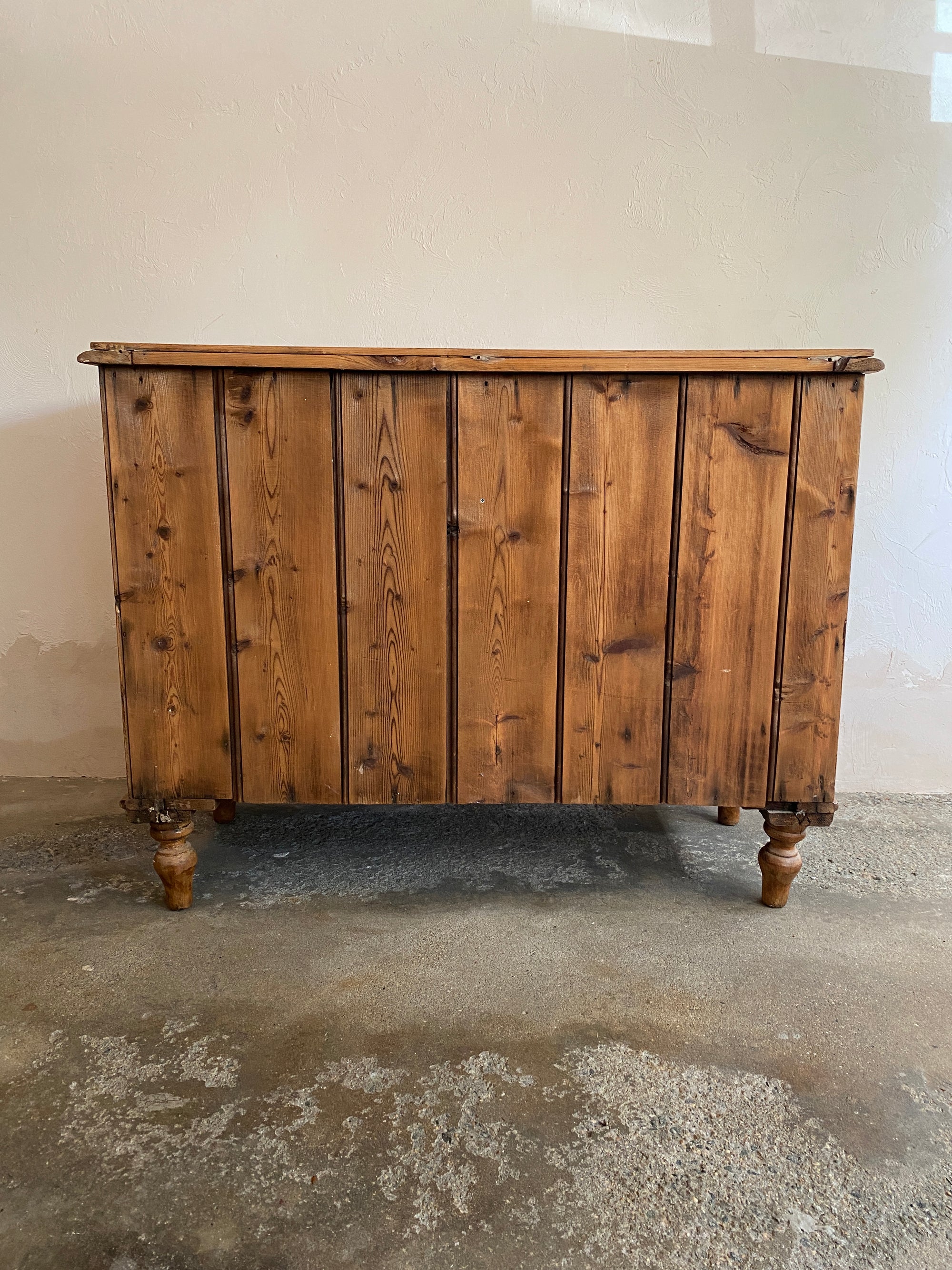 Antique Pine English Chest of Drawers with Glass Knobs c. 1890