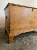 A Georgian Antique Pine Blanket Box on Bracket Feet c. 1860