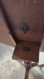 Antique Oak English Tilt-Top Table c. 1780