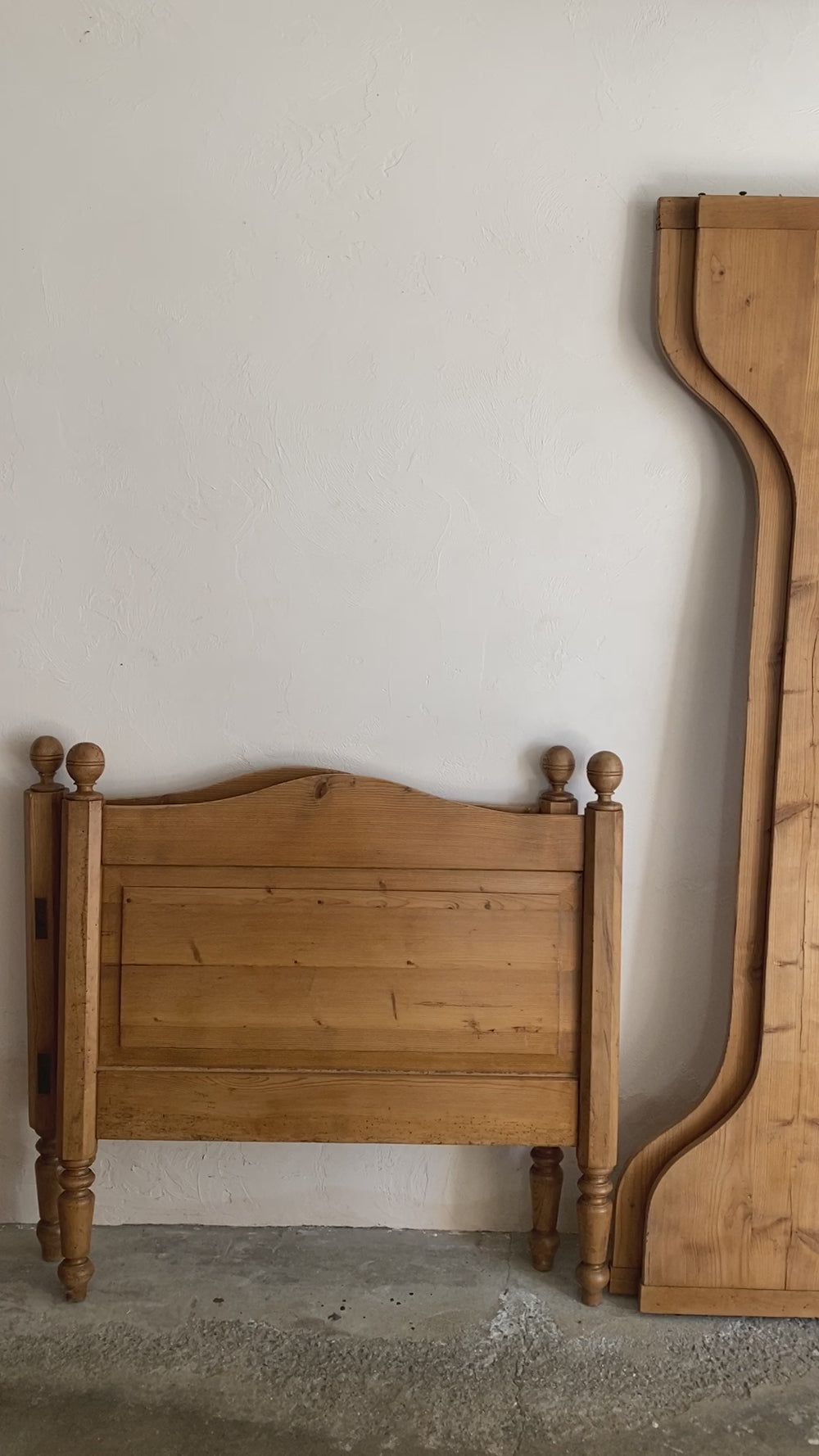 Classic Antique Pine Sleigh Bed