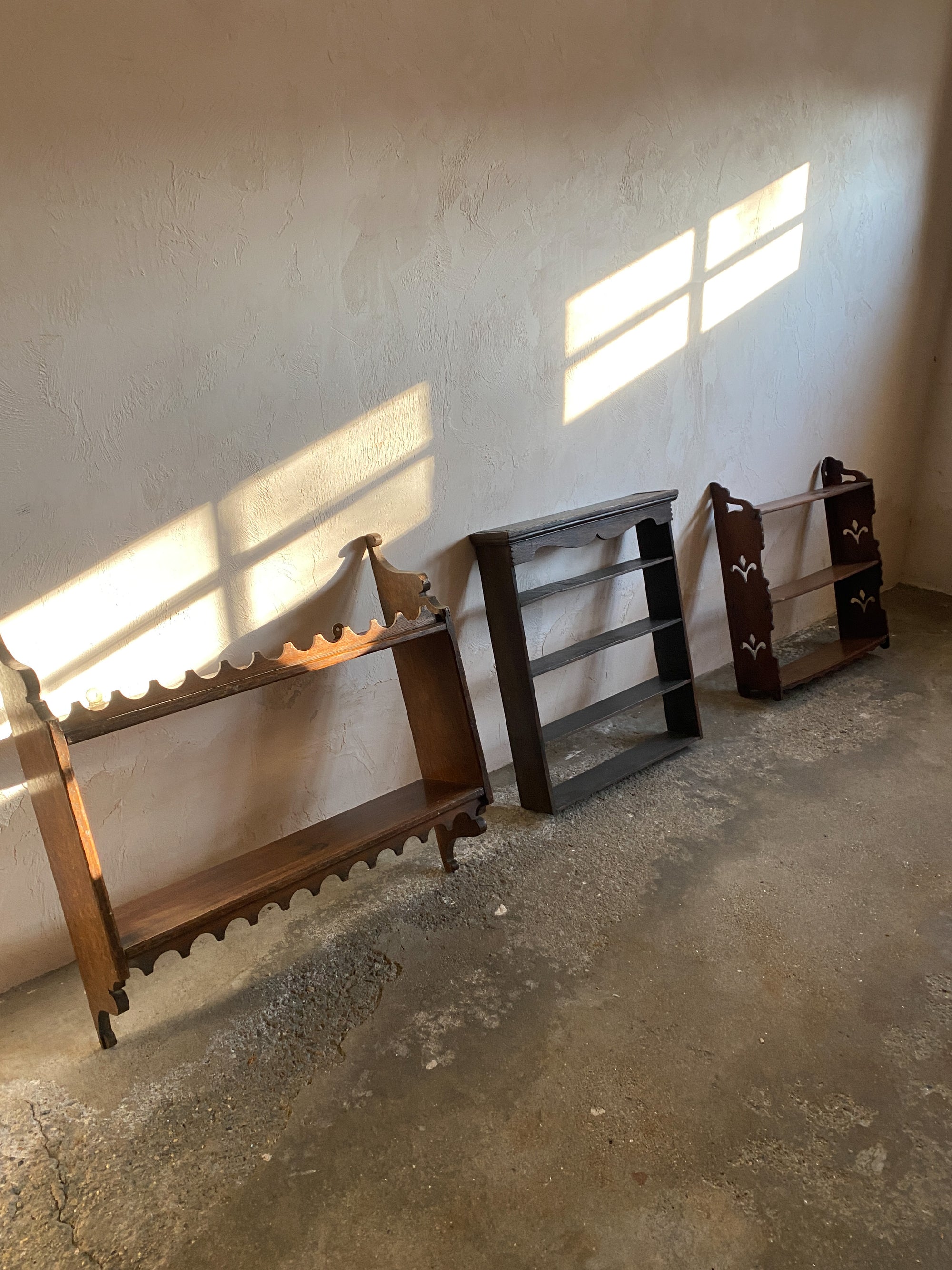 Antique Oak Scalloped Wall Shelf