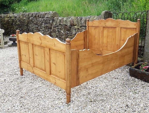 Full Size Antique Pine Sleigh Bed c. 1900
