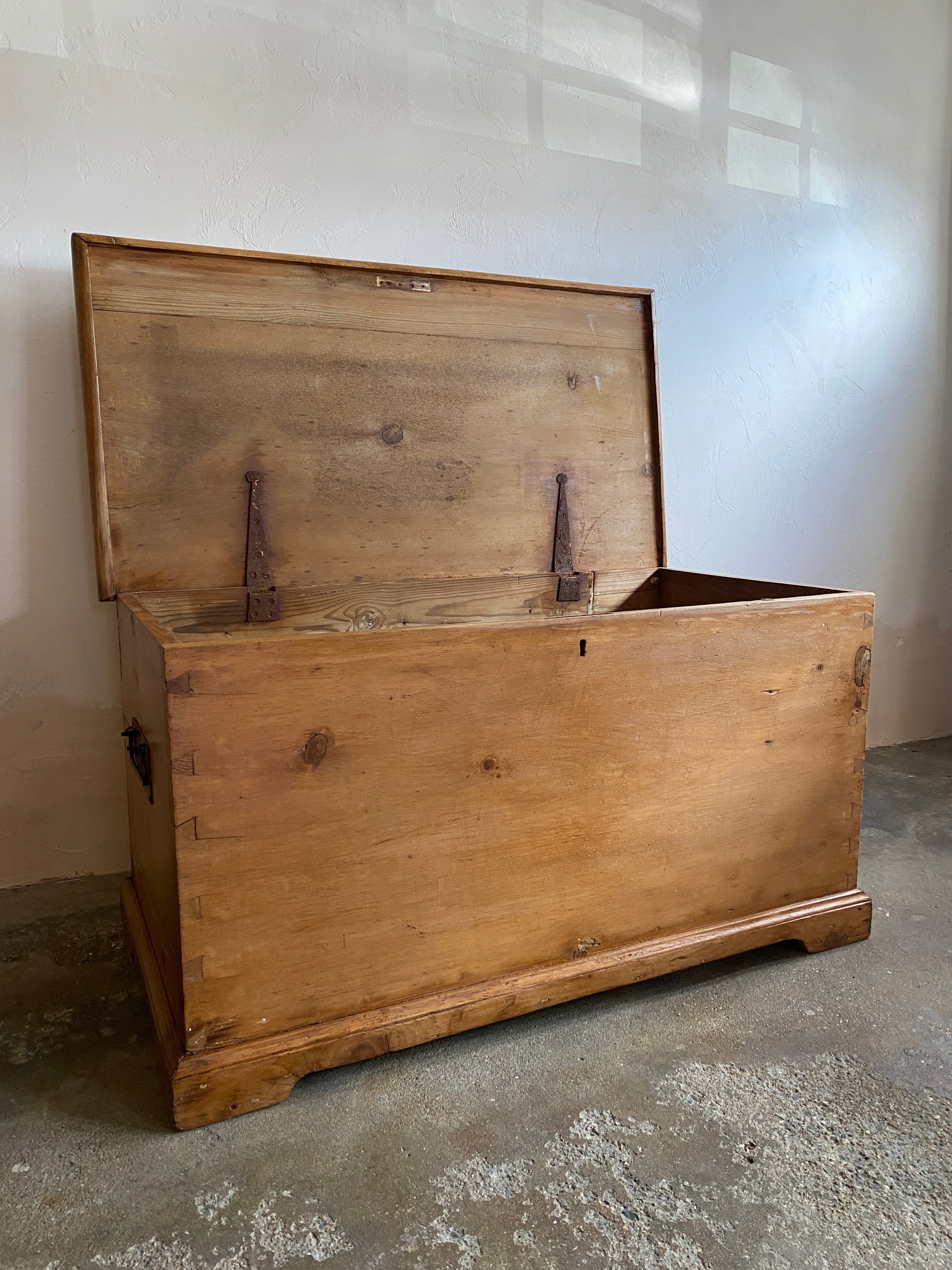 Large English Antique Pine Box on Bracket Feet c. 1860