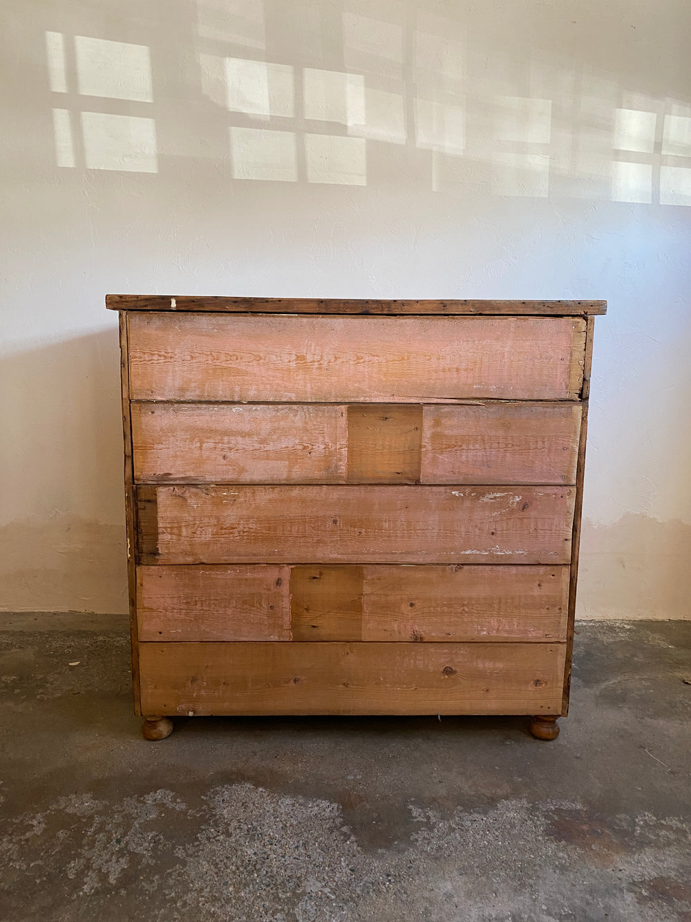 Antique Pine Chest of Drawers with Brass Inset Handles c. 1825