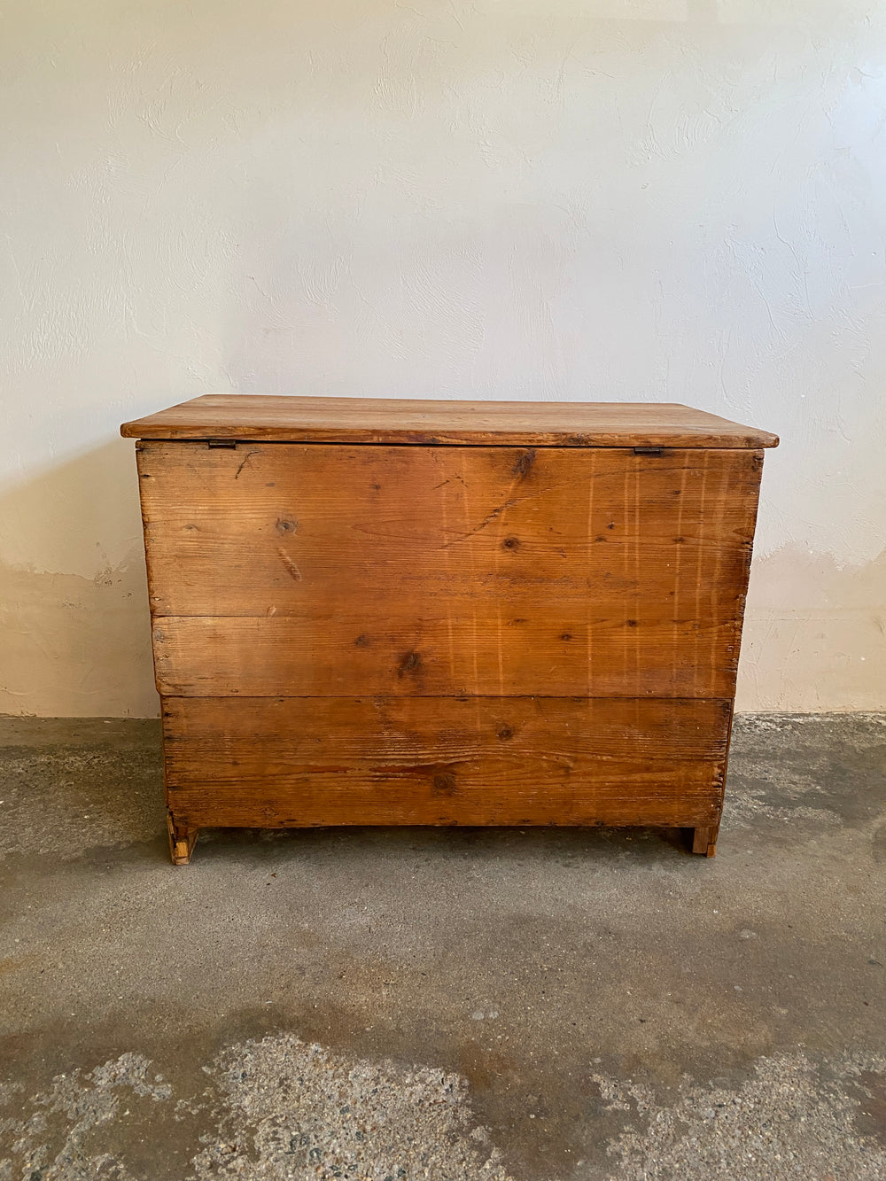 Antique Pine English Mule Chest with Drawer c. 1885