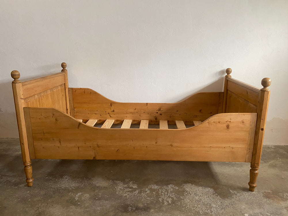 Antique Pine Sleigh Bed with Squared Headboard c. 1900