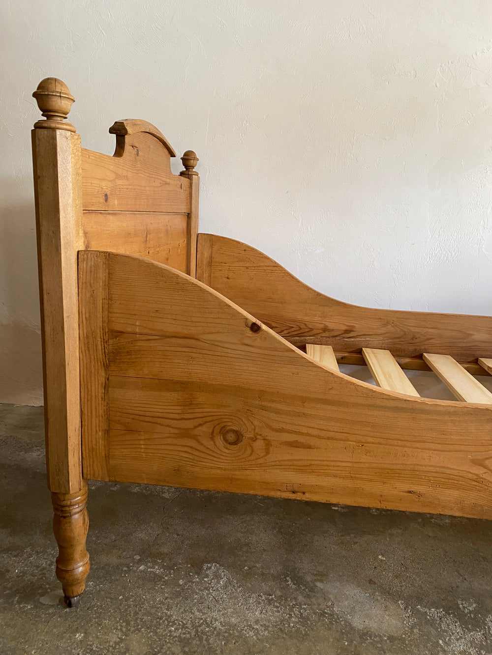 Antique Pine Sleigh Bed with Castors, c. 1910