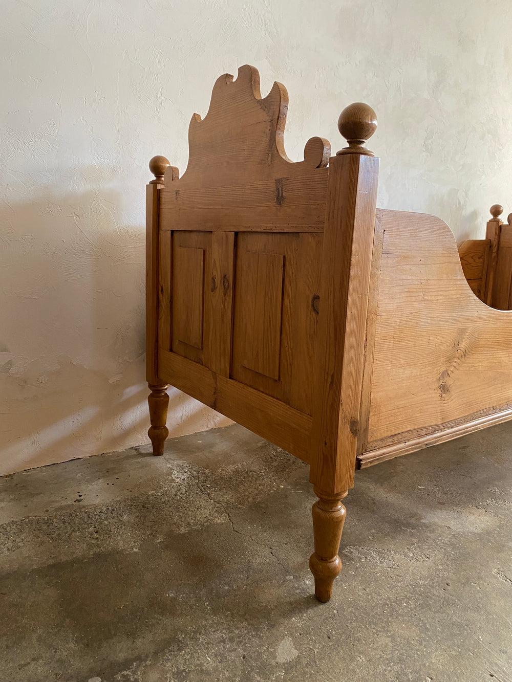 Antique Pine Sleigh Bed with Carved Crests c. 1900