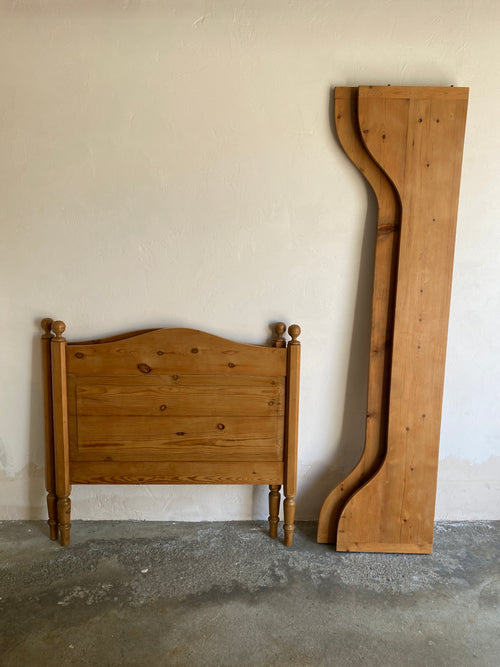 Simple Antique Pine Sleigh Bed