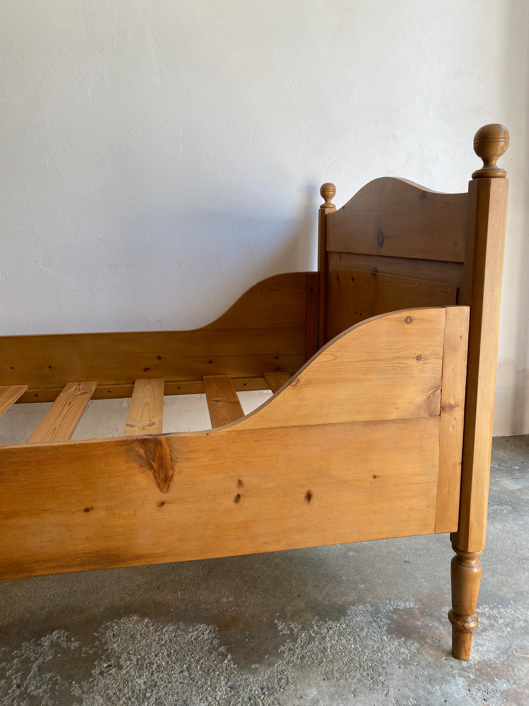 Simple Antique Pine Sleigh Bed