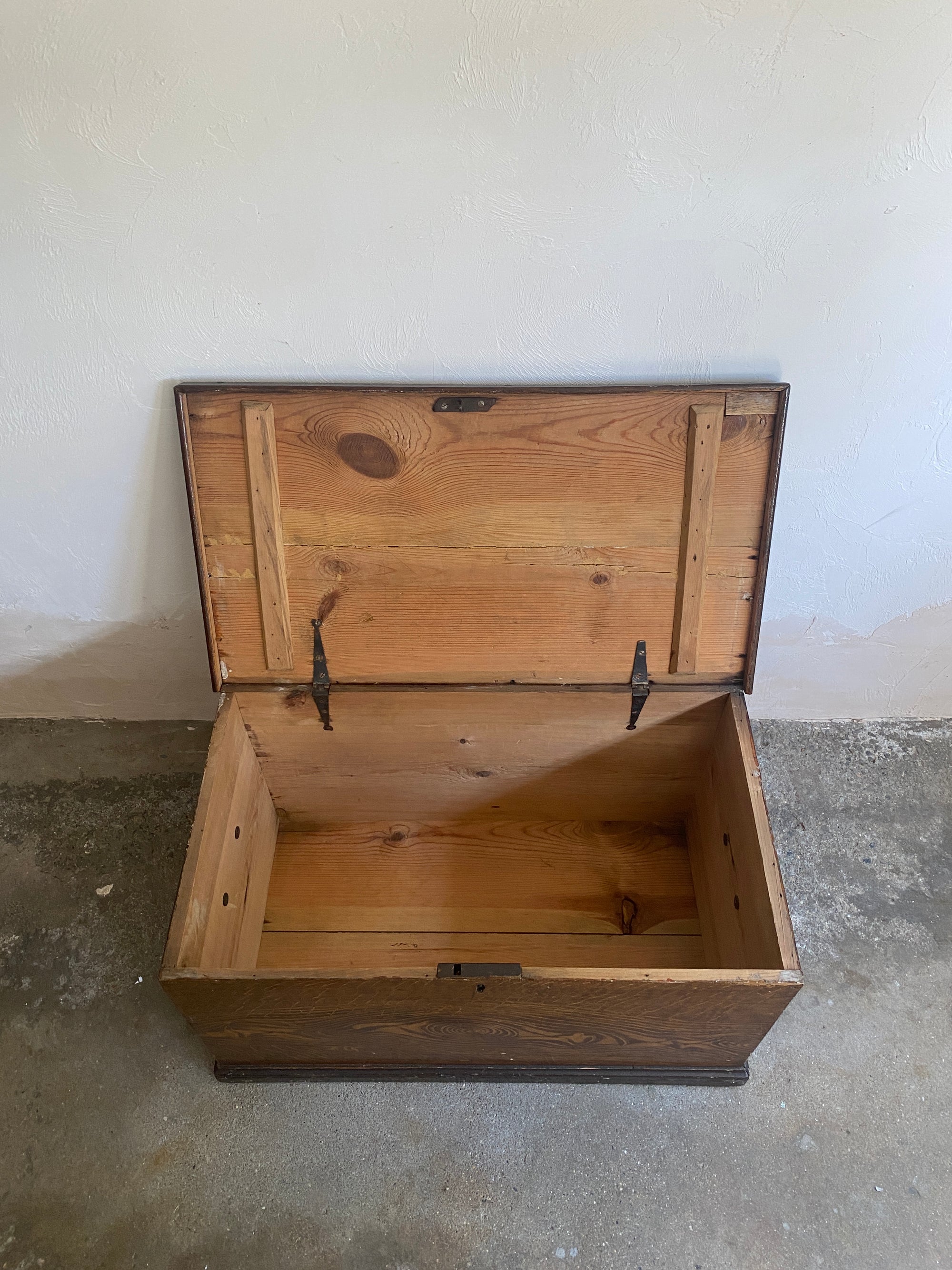 English Faux Grain Antique Pine Box c. 1880