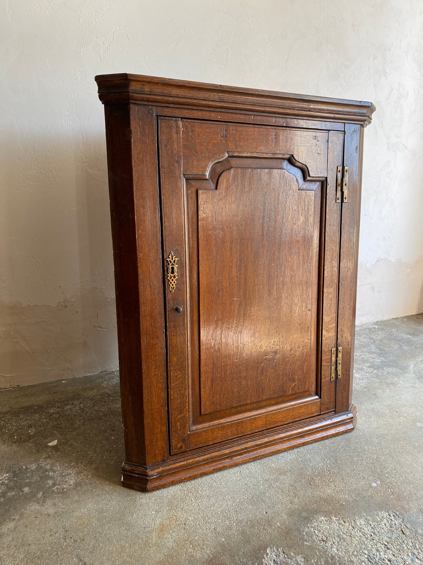 Antique Oak English Corner Cupboard c. 1800