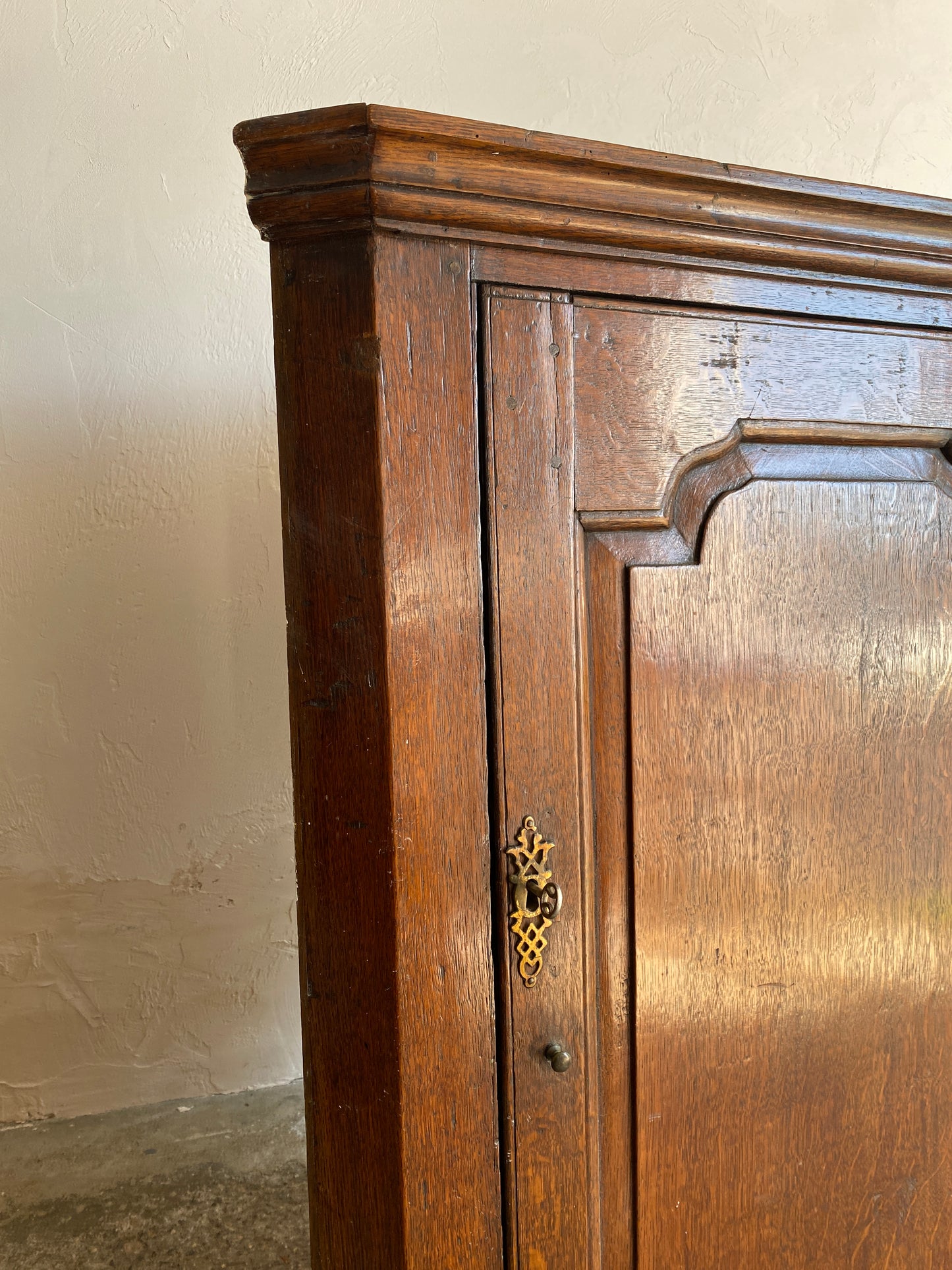 Antique Oak English Corner Cupboard c. 1800