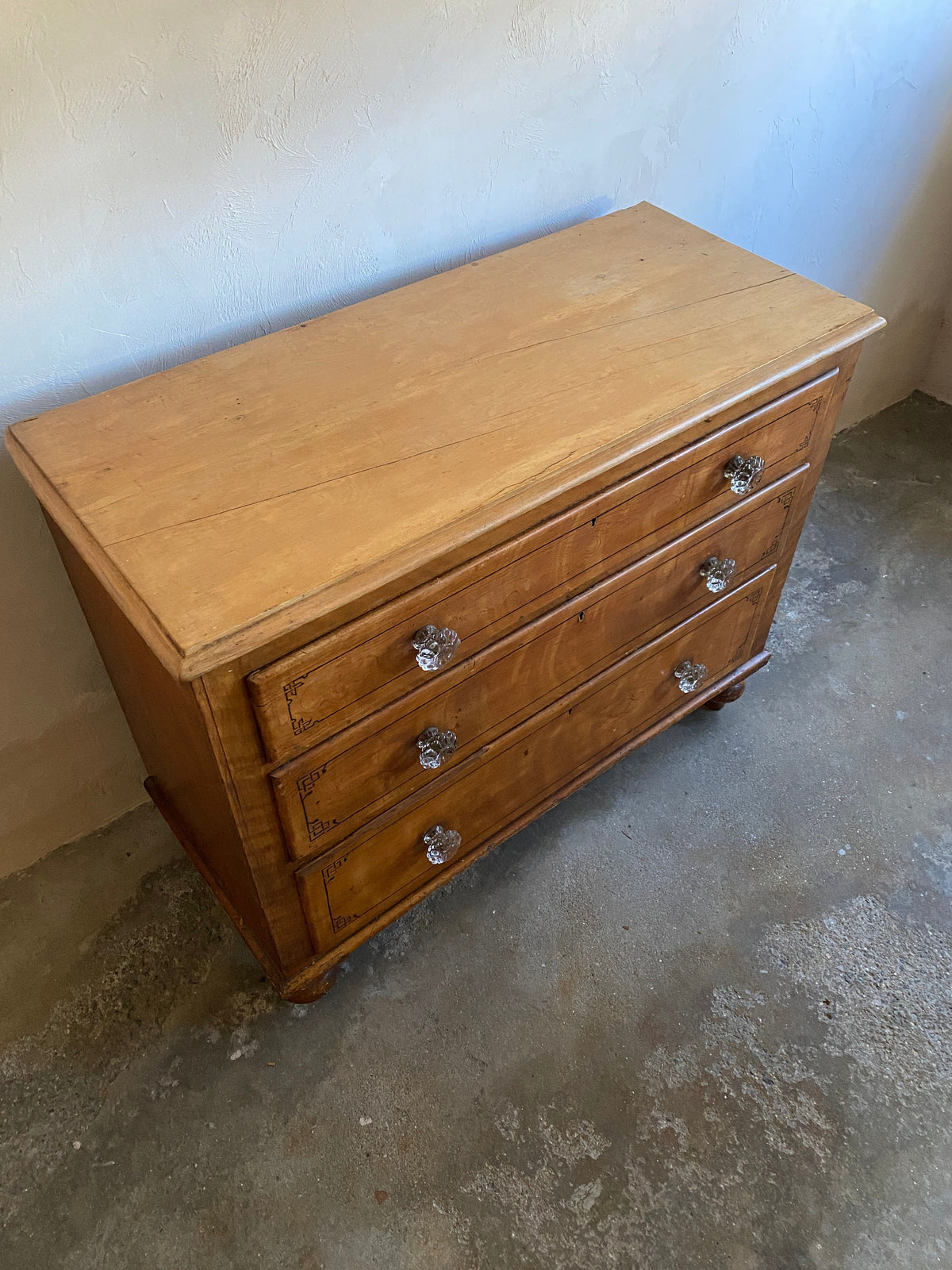 Antique Victorian Chest of Drawers with Original Painted Lines