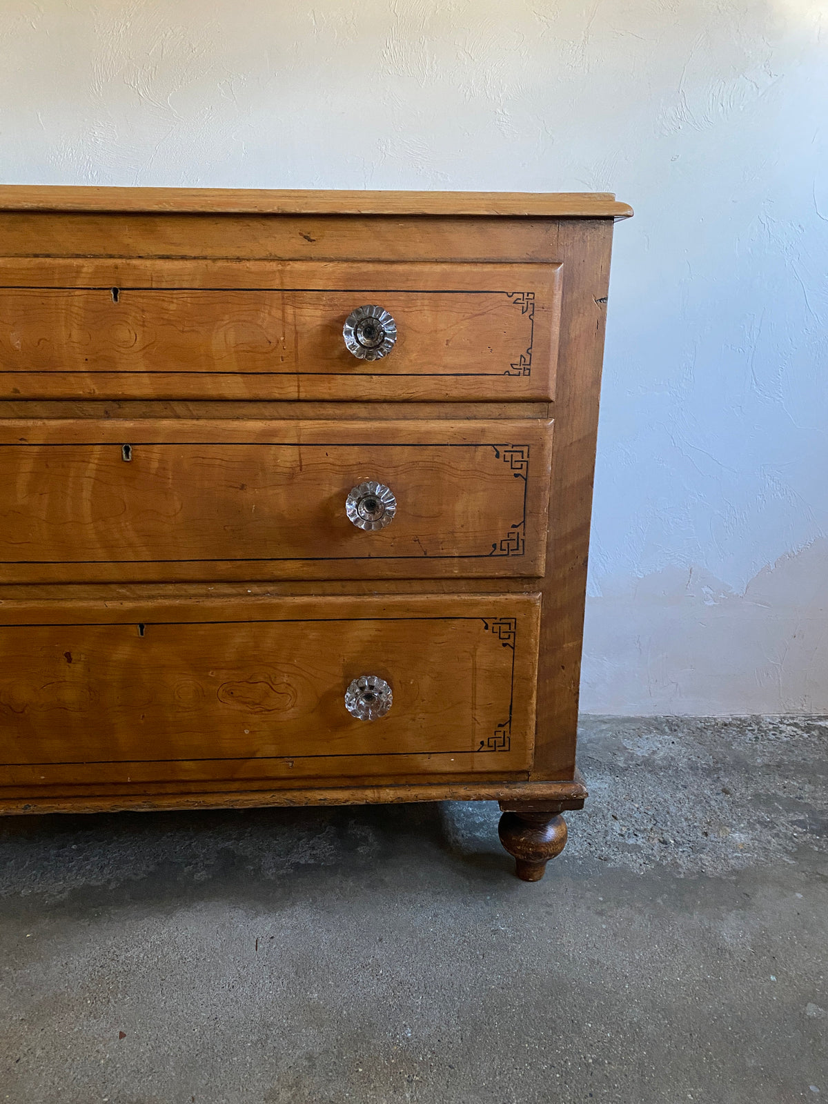 Antique Victorian Chest of Drawers with Original Painted Lines